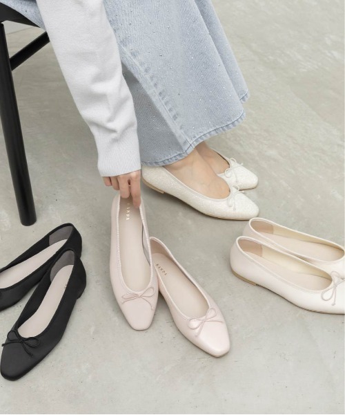 RANDA（ランダ）の「軽量 スクエアトゥフラットパンプス（パンプス・レディース・ピンク/ブラック/アイボリー/シルバー・22/22.5/23/23.5/24/24.5/25/25.5）」の5枚目の写真