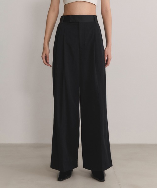 ADAM ET ROPE'(アダムエロペ)の「【EMOELLE】バイカラードレスパンツ(その他パンツ・レディース・ブラック/キナリ/ブルー系その他4・38/36/34)」の8枚目の写真