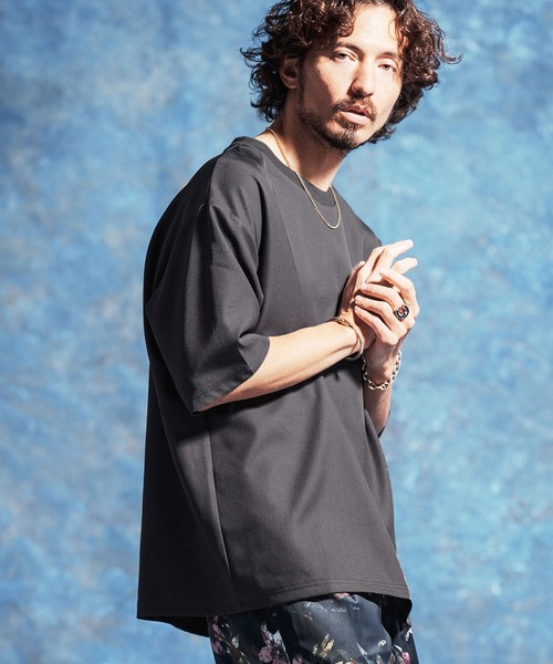 Jih Nunc(ジーヌンク)の「mt10229-ストレッチルーズシルエット5分袖カットソー(JIH-R1177)(Tシャツ/カットソー・メンズ・ネイビー/ブラック/グレー・L/M/S)」の2枚目の写真