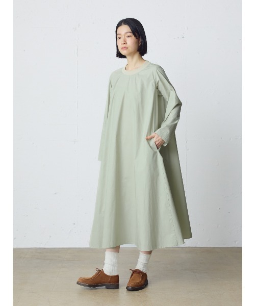 MidiUmi(ミディウミ)の「MidiUmi ロングスリーブプレンティワンピース(ワンピース・レディース・グリーン/ベージュ/チャコールグレー・FREE)」の7枚目の写真