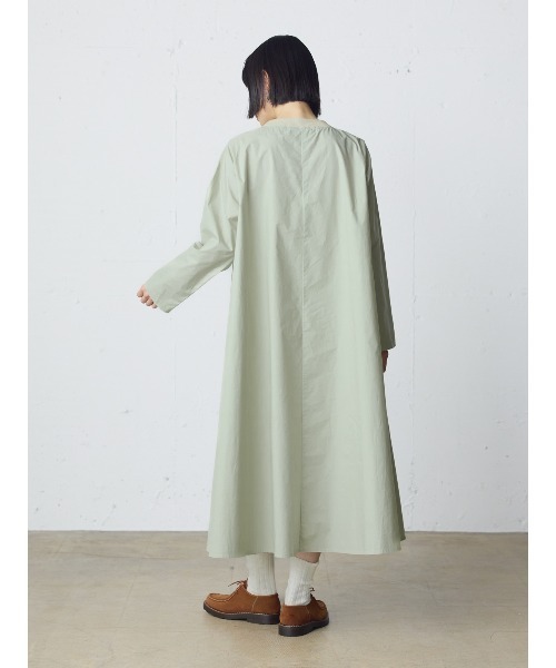 MidiUmi(ミディウミ)の「MidiUmi ロングスリーブプレンティワンピース(ワンピース・レディース・グリーン/ベージュ/チャコールグレー・FREE)」の8枚目の写真