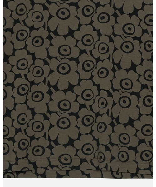 marimekko(マリメッコ)の「Juulia Unikko / T-shirt(Tシャツ/カットソー・レディース・ダークブラウン/レッド・XX-SMALL/LARGE/MEDIUM/SMALL/X-LARGE/X-SMALL)」の16枚目の写真