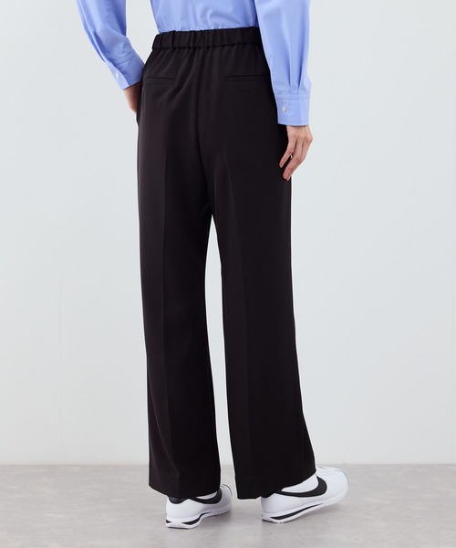 ROPE' PICNIC（ロペピクニック）の「【WEB限定サイズ】美フレアカラーパンツ（スラックス・レディース・イエロー/ブラック/サックスブルー/チャコールグレー・X-SMALL/S/M/L/XL）」の5枚目の写真