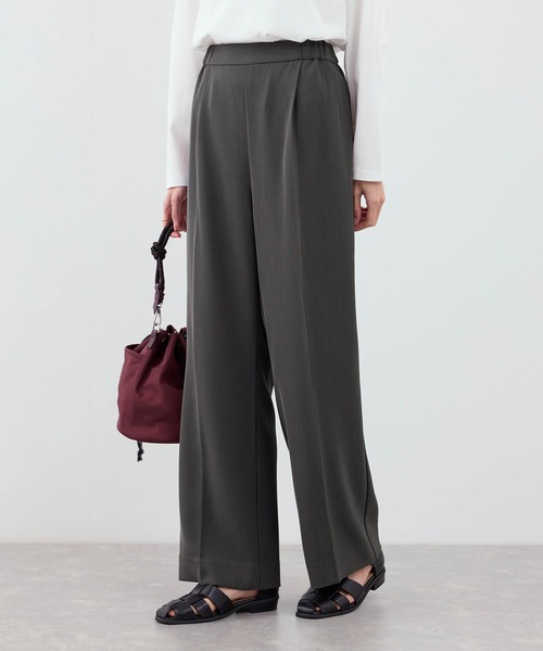 ROPE' PICNIC（ロペピクニック）の「【WEB限定サイズ】美フレアカラーパンツ（スラックス・レディース・イエロー/ブラック/サックスブルー/チャコールグレー・X-SMALL/S/M/L/XL）」の11枚目の写真