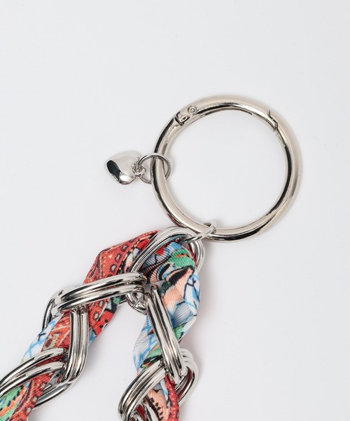 GLOBAL WORK（グローバルワーク）の「菅谷梨沙子さんコラボ/スカーフ生地チャーム/643348（チャーム・レディース・ダークブラウン/ライトグリーン・FREE）」の20枚目の写真