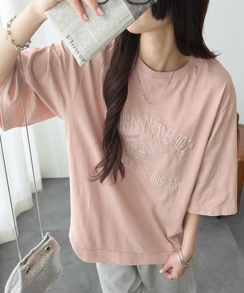 ReDial（リダイアル）の「ピグメント刺繍Tシャツ（Tシャツ/カットソー・レディース・ピンク/チャコールグレー/ブラウン・L/M/3L/LL）」の3枚目の写真