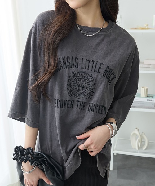 ReDial（リダイアル）の「ピグメント刺繍Tシャツ（Tシャツ/カットソー・レディース・ピンク/チャコールグレー/ブラウン・L/M/3L/LL）」の5枚目の写真