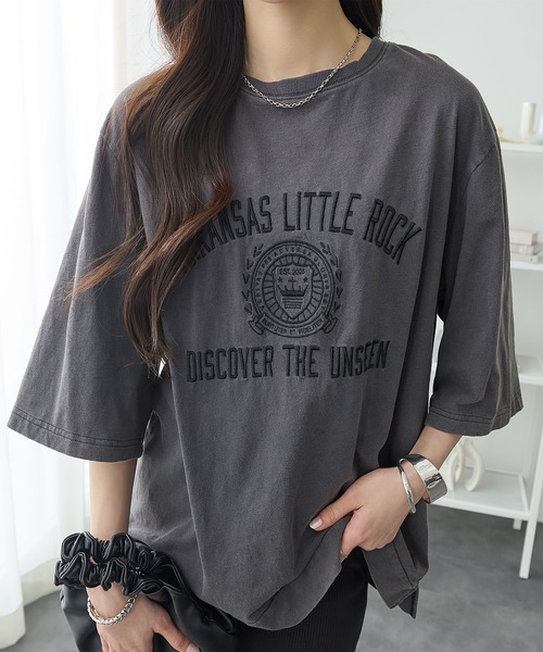 ReDial（リダイアル）の「ピグメント刺繍Tシャツ（Tシャツ/カットソー・レディース・ピンク/チャコールグレー/ブラウン・L/M/3L/LL）」の7枚目の写真