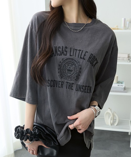 ReDial（リダイアル）の「ピグメント刺繍Tシャツ（Tシャツ/カットソー・レディース・ピンク/チャコールグレー/ブラウン・L/M/3L/LL）」の9枚目の写真