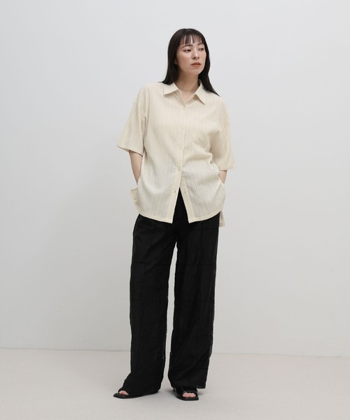 select MOCA（セレクトモカ）の「ビッグシルエットジャガードシャツ（シャツ/ブラウス・レディース・ライトグレー/ブラック/アイボリー・FREE）」の5枚目の写真