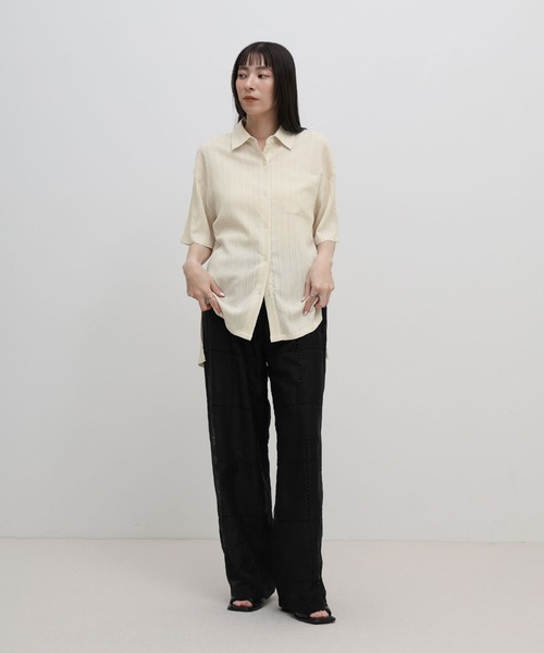 select MOCA（セレクトモカ）の「ビッグシルエットジャガードシャツ（シャツ/ブラウス・レディース・ライトグレー/ブラック/アイボリー・FREE）」の21枚目の写真