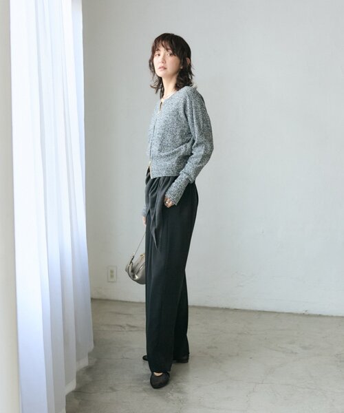 RIVE DROITE（リヴドロワ）の「予約【大人のこなれ感】メランジブークレーZIPニット（カーディガン/ボレロ・レディース・ブラック/ベージュ/サックスブルー・FREE）」の6枚目の写真