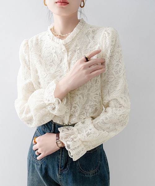 Doux Belle(ドゥーベル)の「ハイネックレースブラウス(シャツ/ブラウス・レディース・ベージュ・X-LARGE/LARGE/MEDIUM)」の6枚目の写真