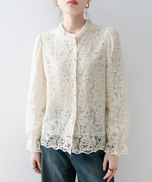 Doux Belle(ドゥーベル)の「ハイネックレースブラウス(シャツ/ブラウス・レディース・ベージュ・X-LARGE/LARGE/MEDIUM)」の10枚目の写真