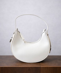 TONER | メタルポイント三日月ミニバッグ/ロゴプレート付き(ハンドバッグ)