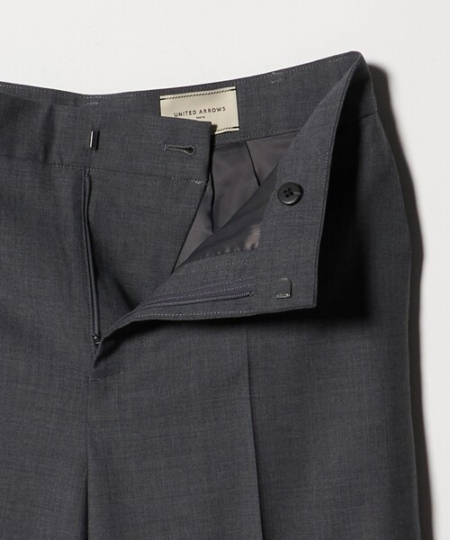 UNITED ARROWS(ユナイテッドアローズ)の「ノータック ストレート ワイドパンツ(スラックス・レディース・ネイビー/ダークグレー・36/38)」の11枚目の写真
