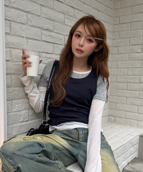 RAY CASSIN(レイカズン)の「デザインレイヤードロンT(Tシャツ/カットソー・レディース・チャコールグレー/グレー系その他2/ネイビー/ホワイト・FREE)」の4枚目の写真