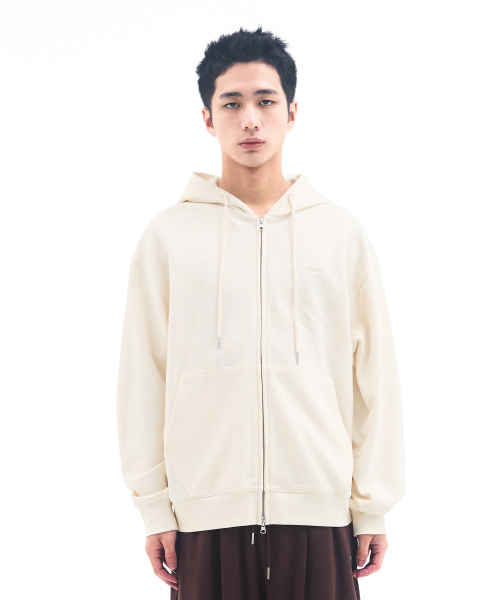 AMESWORLDWIDE(アメスワールドワイド)の「BASIC SMALL LOGO HOODIE ZIP UP CREAM(パーカー・レディース・その他・LARGE/SMALL/MEDIUM)」の3枚目の写真