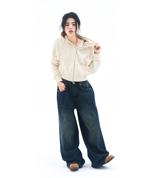 AMESWORLDWIDE(アメスワールドワイド)の「BASIC SMALL LOGO HOODIE ZIP UP CREAM(パーカー・レディース・その他・LARGE/SMALL/MEDIUM)」の6枚目の写真