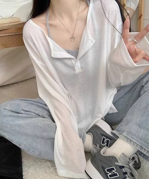 GLAMOROUS JANE(グラマラスジェーン)の「ヘンリーネックルーズトップス(Tシャツ/カットソー・レディース・グレー/ブラック/ホワイト・FREE)」の12枚目の写真