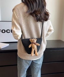 くまちゃん付き 編み込みショルダーバッグ