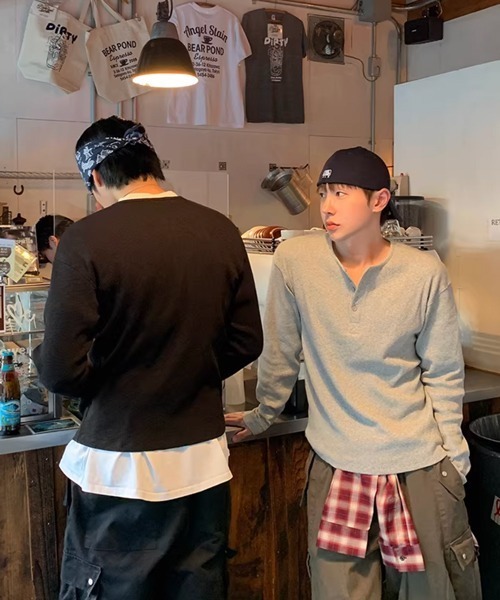 NOWLE(ノウル)の「【NOWLE】ヘンリーネック リブ ロングスリーブ Tシャツ / サーマル ロンT(Tシャツ/カットソー・メンズ・ホワイト/ブラック/グレー・SMALL/MEDIUM/LARGE/X-LARGE)」の11枚目の写真