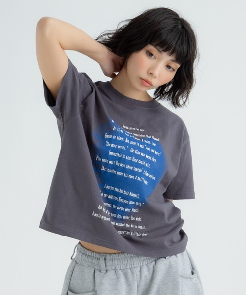 FLUKE HOLIC(フロックホリック)の「Heart embroidery logo TEE(Tシャツ/カットソー・レディース・ブラック/ホワイト/グレー・LARGE/MEDIUM/SMALL)」の9枚目の写真
