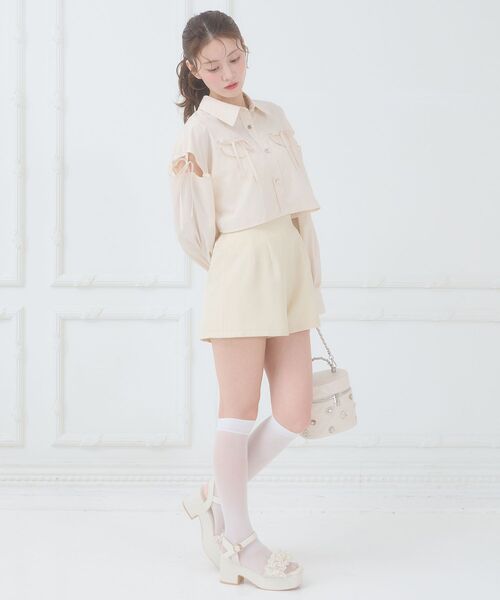 MAJESTIC LEGON（マジェスティックレゴン）の「ハイウエストショートパンツ（その他パンツ・レディース・ブラック/アイボリー/グレー・MEDIUM）」の6枚目の写真