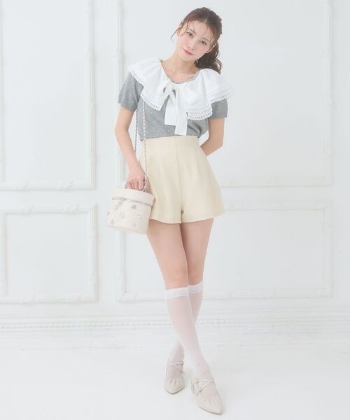 MAJESTIC LEGON（マジェスティックレゴン）の「ハイウエストショートパンツ（その他パンツ・レディース・ブラック/アイボリー/グレー・MEDIUM）」の12枚目の写真