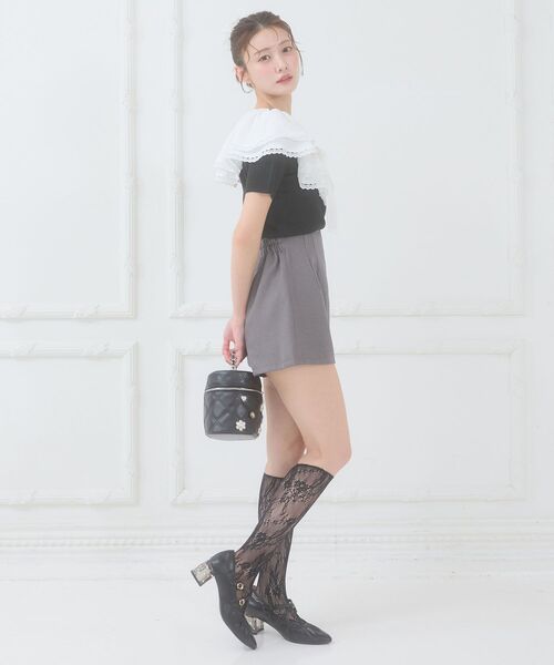 MAJESTIC LEGON（マジェスティックレゴン）の「ハイウエストショートパンツ（その他パンツ・レディース・ブラック/アイボリー/グレー・MEDIUM）」の18枚目の写真