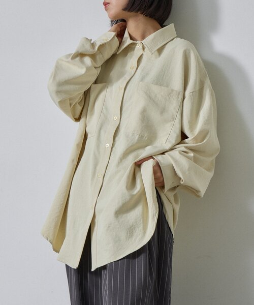 goocy（グーシー）の「合繊ツイルオーバーサイズシャツ（シャツ/ブラウス・レディース・ホワイト/ブルー/イエロー・FREE）」の3枚目の写真