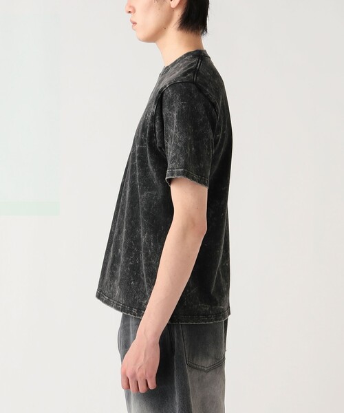 BEAMS HEART(ビームスハート)の「【6/18値下げ】メタリックプリント ワンポイントTシャツ(ユニセックス)(Tシャツ/カットソー・メンズ・ブラック/ベージュ・LARGE/SMALL/MEDIUM)」の10枚目の写真