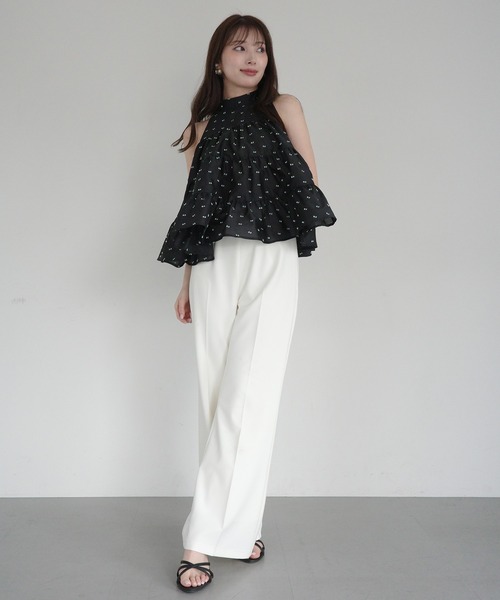 EIMY ISTOIRE(エイミーイストワール)の「BELL SILHOUETTE PANTS(スラックス・レディース・ブラック/ベージュ/バーガンディー/ホワイト・38/36/34)」の12枚目の写真