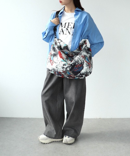 Cepica(セピカ)の「牛革×フェザープリントビッグBAG(トートバッグ・レディース・マルチ・FREE)」の9枚目の写真