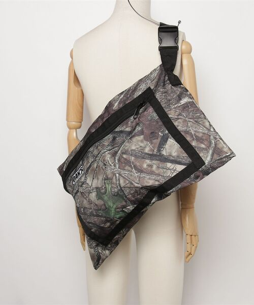 INNOCENT(イノセント)の「【T18】【DAN’S HUNTING GEAR/ダンズ ハンティング ギア】SHOULDER GAME BAG(ショルダーバッグ・メンズ・その他1・FREE)」の5枚目の写真