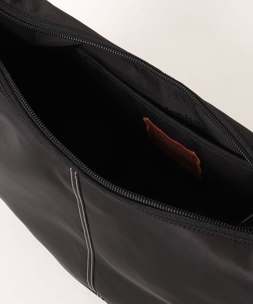 Coachtopia(コーチトピア)の「カーゴ ショルダー バッグ(ショルダーバッグ・レディース・ブラック系その他/ベージュ系その他・ONE)」の13枚目の写真