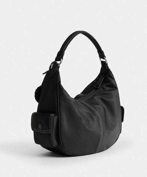 Coachtopia(コーチトピア)の「カーゴ ショルダー バッグ(ショルダーバッグ・レディース・ブラック系その他/ベージュ系その他・ONE)」の6枚目の写真
