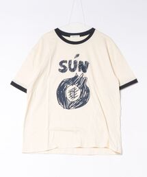 a.p.o.v.（エーピーオービー）の「a.p.o.v. 落書きプリントオーバーサイズリンガーTシャツ（Tシャツ/カットソー）」