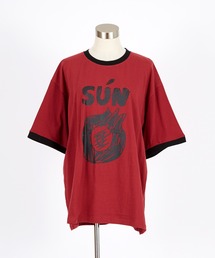 a.p.o.v.（エーピーオービー）の「a.p.o.v. 落書きプリントオーバーサイズリンガーTシャツ（Tシャツ/カットソー）」