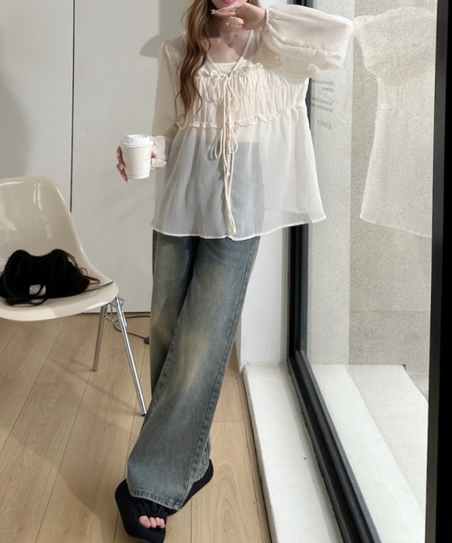 Ada.(エイダ)の「フロントギャザー ビスチェ風 Vネックシアーブラウス(シャツ/ブラウス・レディース・ブルー/アイボリー/ピンク・FREE)」の9枚目の写真