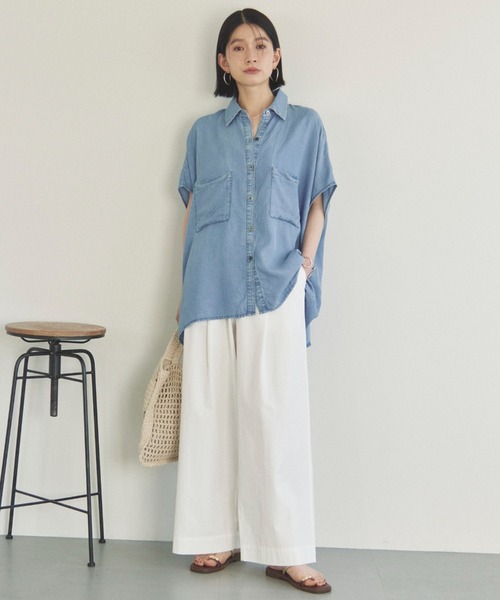Doux archives(ドゥアルシーヴ)の「【名品】ソフトデニム2WAYフレンチシャツ(シャツ/ブラウス・レディース・サックスブルー/ブルー・FREE)」の3枚目の写真
