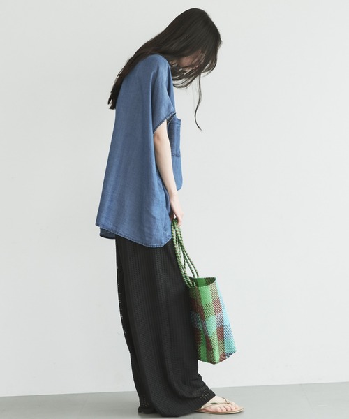 Doux archives(ドゥアルシーヴ)の「【名品】ソフトデニム2WAYフレンチシャツ(シャツ/ブラウス・レディース・サックスブルー/ブルー・FREE)」の11枚目の写真
