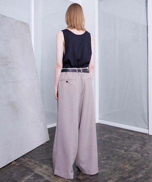 VOAAOV（ヴォアーブ）の「【VOAAOV】ROUTINE Tuck Wide Pants（スラックス・メンズ・ベージュ/ネイビー/ライトグレー/ブラック・1/0）」の11枚目の写真