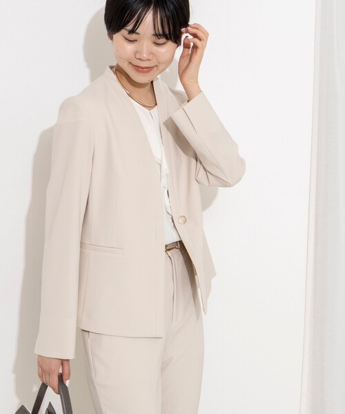NOLLEY’S Sophi(ノーリーズソフィ)の「《セットアップ対応》ウォッシャブル2WAYツイルストレッチジャケット(ノーカラージャケット・レディース・ブラック/ベージュ・36/38/40)」の7枚目の写真