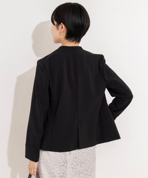 NOLLEY’S Sophi(ノーリーズソフィ)の「《セットアップ対応》ウォッシャブル2WAYツイルストレッチジャケット(ノーカラージャケット・レディース・ブラック/ベージュ・36/38/40)」の13枚目の写真