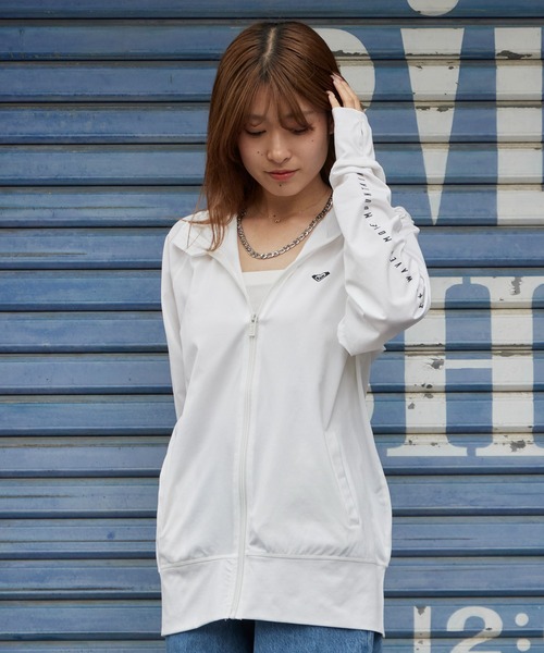 ROXY(ロキシー)の「ROXY/ロキシー HISTORICAL LOGO HOODIE ジップラッシュフーディ 2026年 夏 夏服(パーカー・レディース・ホワイト/ブラック・S/M/L)」の19枚目の写真