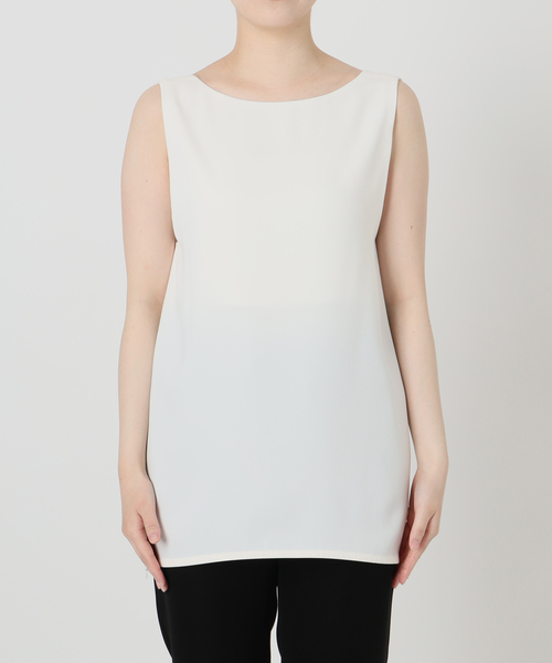 VERMEIL par iena(ヴェルメイユパーイエナ)の「Open Back Cocoon トップ(シャツ/ブラウス・レディース・ブラック/ホワイト・FREE)」の19枚目の写真