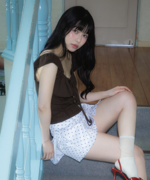 ROSEFRANTZ（ロゼフランツ）の「Ribbon Shirring Sleeveless [Brown]（Tシャツ/カットソー・レディース・ブラウン・OS）」の9枚目の写真