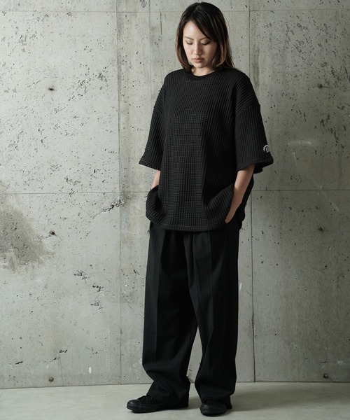 DEVILOCK(デビロック)の「DEVILOCK BIG WAFFLE TEE(Tシャツ/カットソー・メンズ・ブラック/グレー・LARGE/MEDIUM)」の6枚目の写真