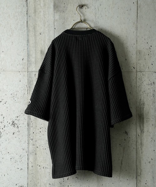 DEVILOCK(デビロック)の「DEVILOCK BIG WAFFLE TEE(Tシャツ/カットソー・メンズ・ブラック/グレー・LARGE/MEDIUM)」の11枚目の写真
